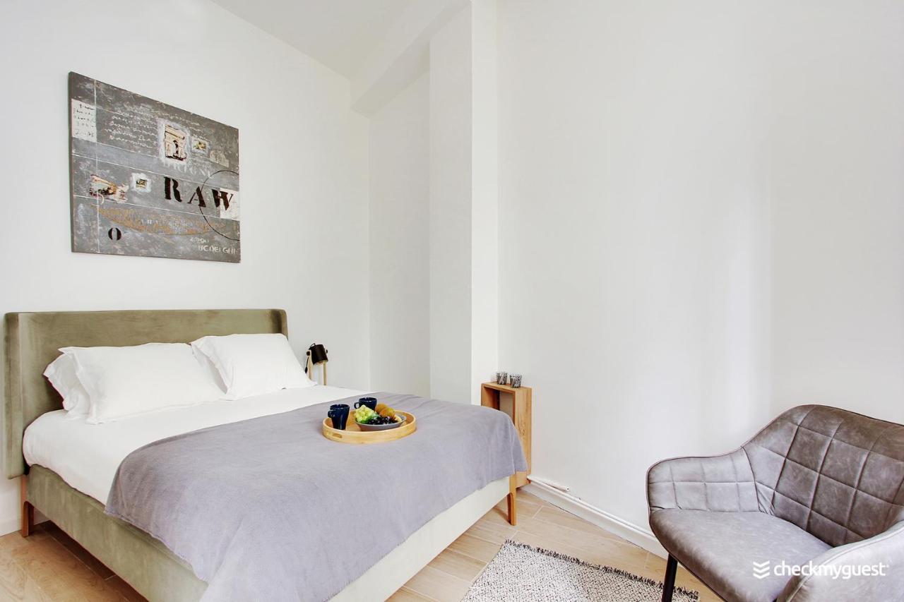 Modern Apartment - 1Br-4P - Le Marais パリ エクステリア 写真