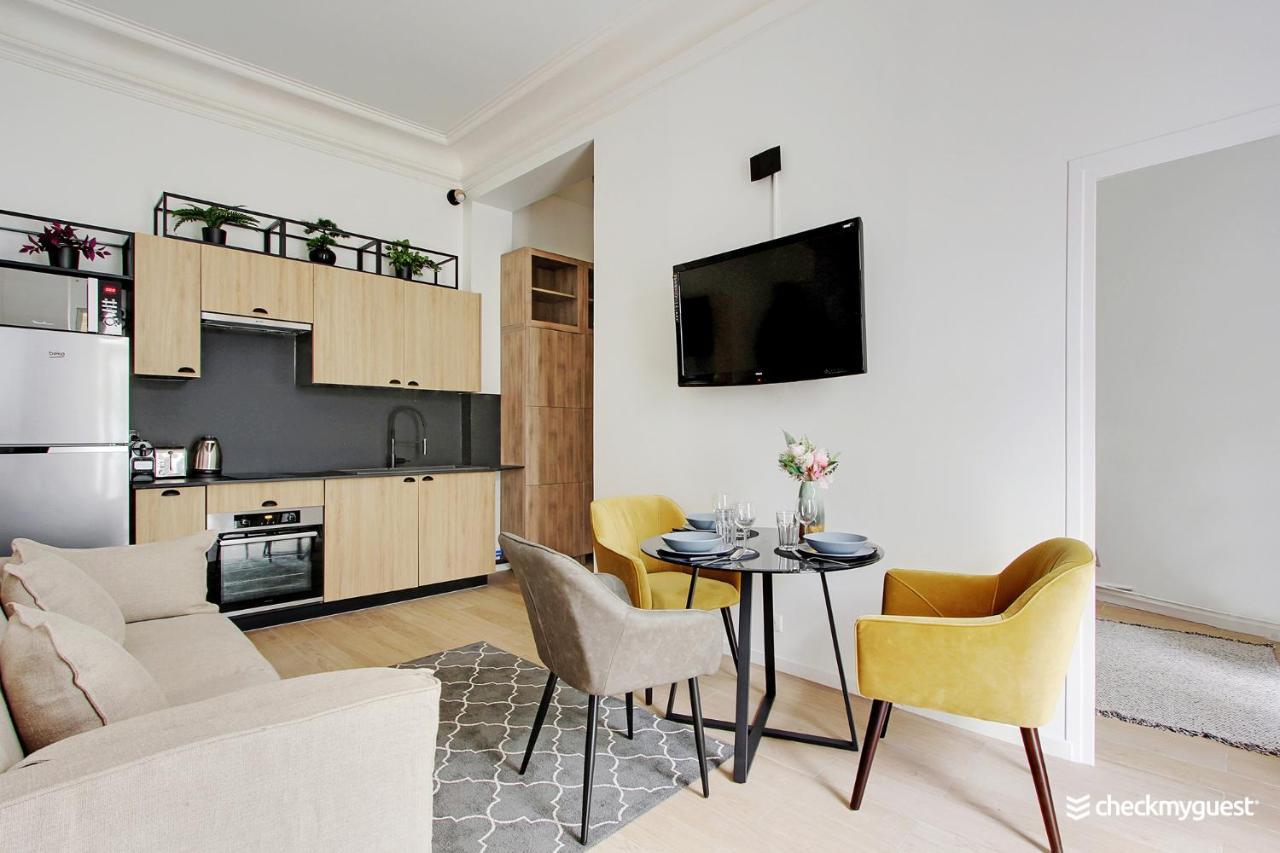 Modern Apartment - 1Br-4P - Le Marais パリ エクステリア 写真